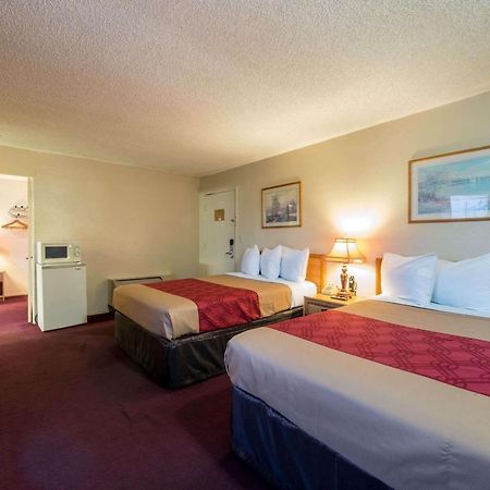 Econo Lodge Anaheim North Екстериор снимка