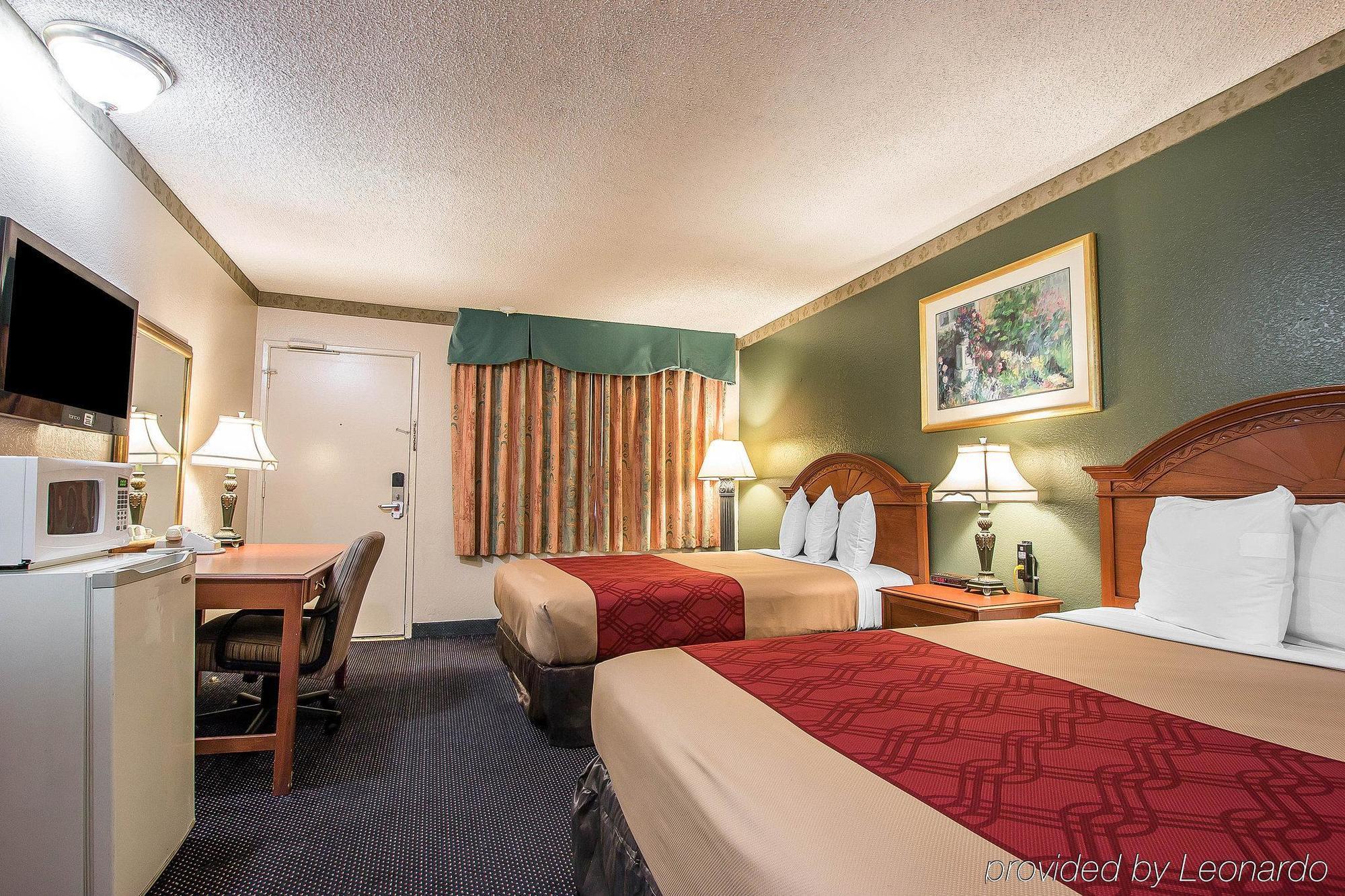 Econo Lodge Anaheim North Екстериор снимка