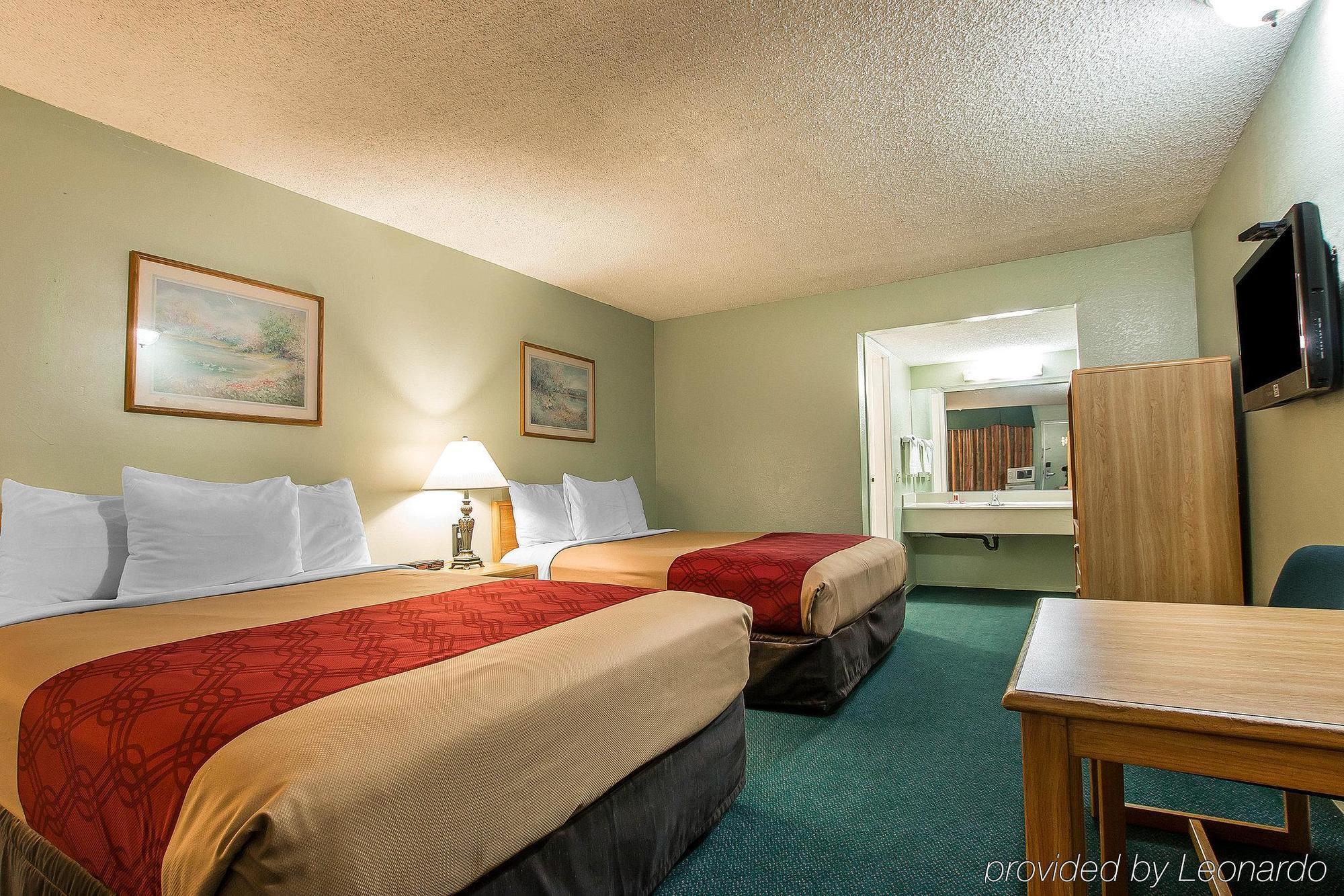 Econo Lodge Anaheim North Екстериор снимка