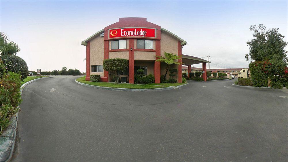 Econo Lodge Anaheim North Екстериор снимка