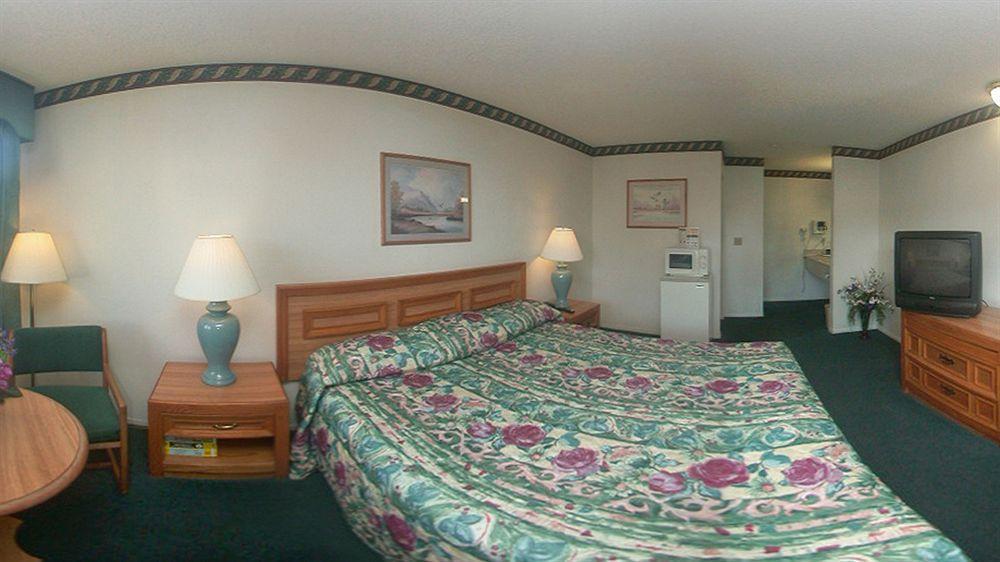 Econo Lodge Anaheim North Екстериор снимка