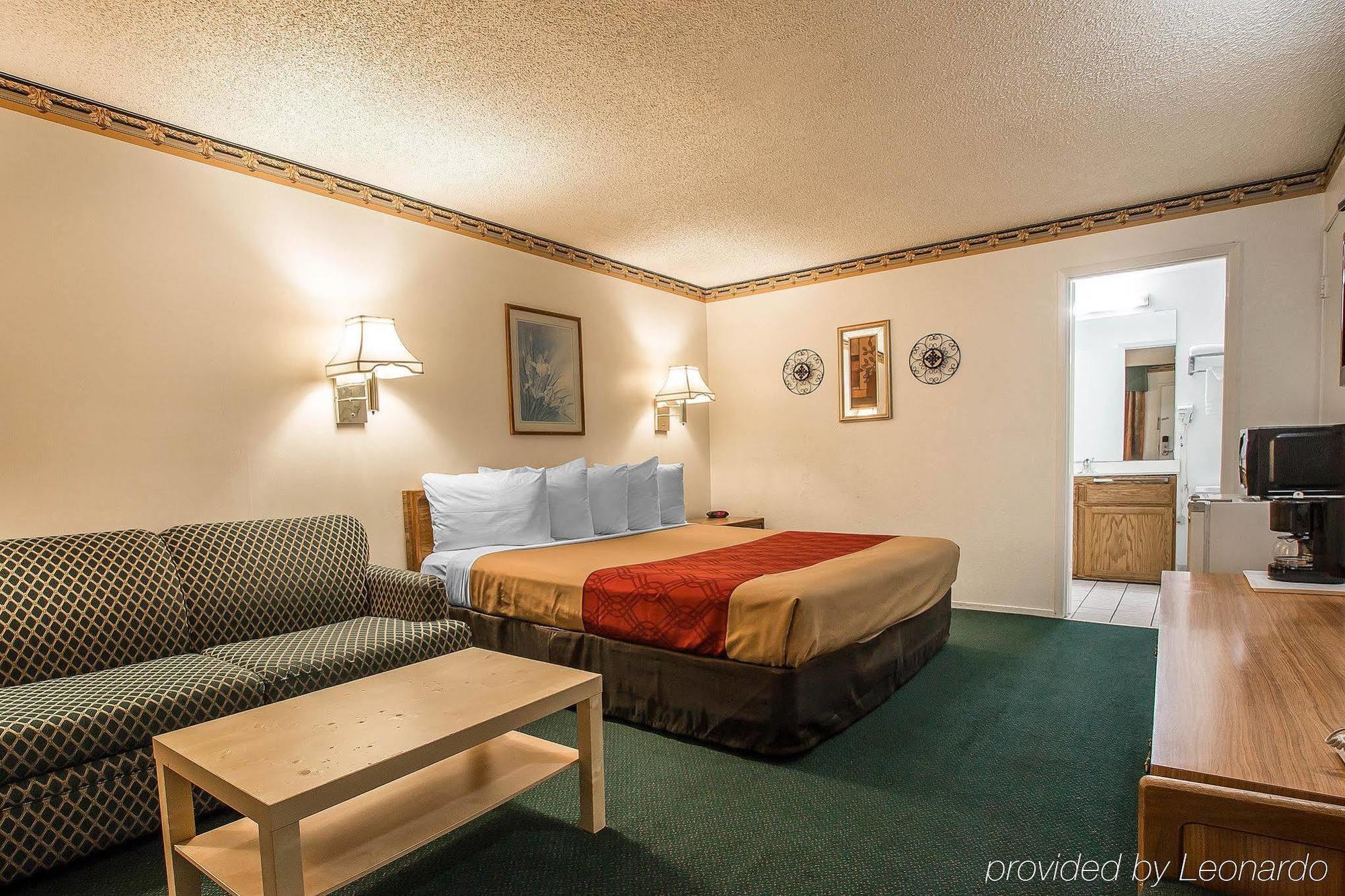 Econo Lodge Anaheim North Екстериор снимка