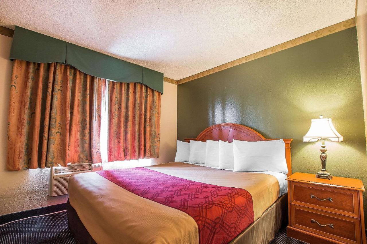 Econo Lodge Anaheim North Екстериор снимка