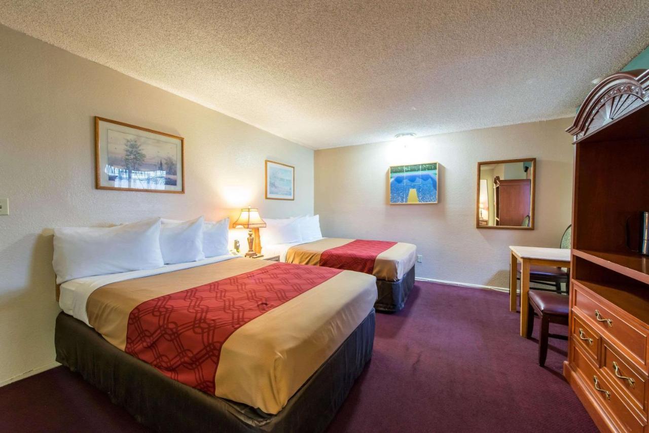 Econo Lodge Anaheim North Екстериор снимка