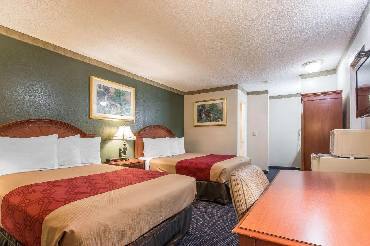 Econo Lodge Anaheim North Екстериор снимка